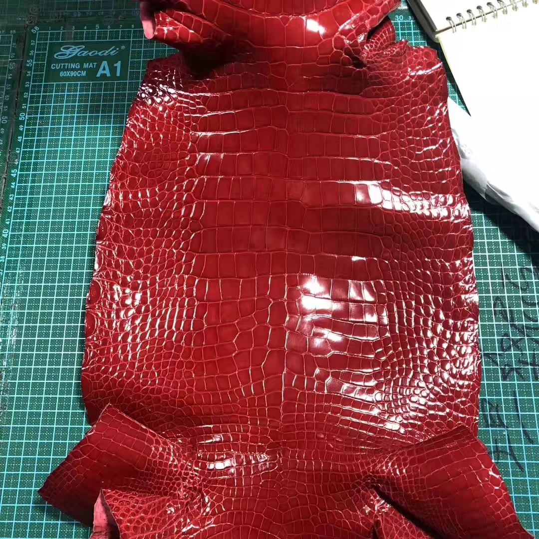Noble Hermes CK95 Braise Alligator Shiny Crocodile Leather Can Order Hermes Bags